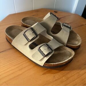 Cushionaire Lane Cork Footbed Sandals Slip On Two Strap Buckle Stone Tan Comfy
